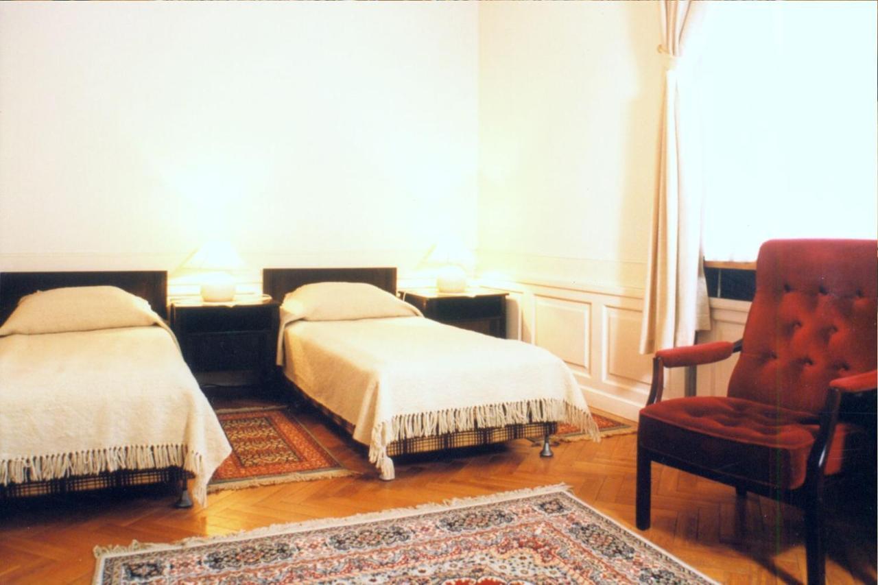 Hotel Zamek Pultusk Dom Polonii Luaran gambar