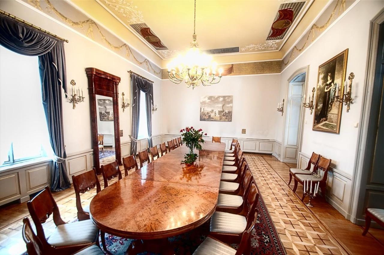Hotel Zamek Pultusk Dom Polonii Luaran gambar