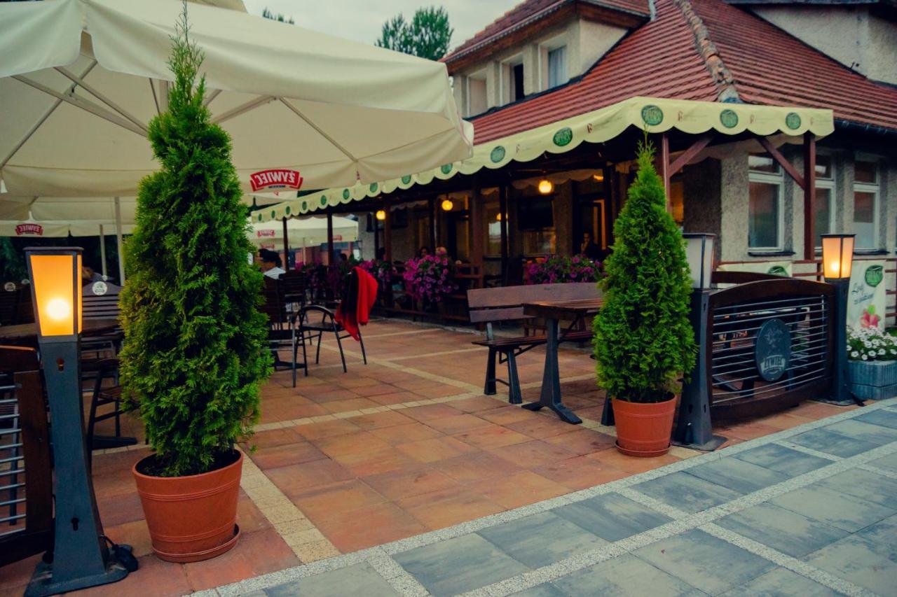 Hotel Zamek Pultusk Dom Polonii Luaran gambar